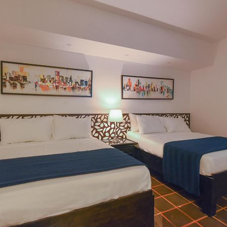 Ph 19 Guesthouse Hotel In Gazcue Santo Domingo Exterior photo