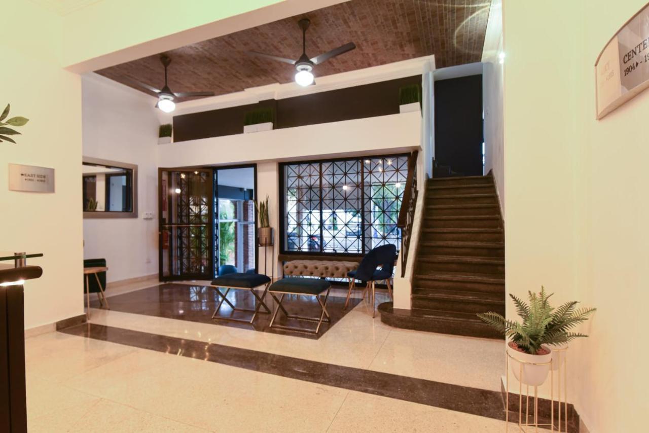 Ph 19 Guesthouse Hotel In Gazcue Santo Domingo Exterior photo